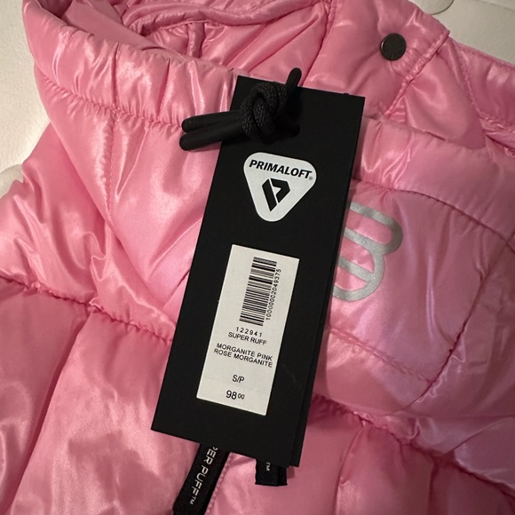 Aritzia Ruff Puff NWT - Picture 3 of 3